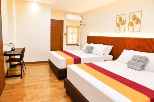 Starhomes Hotel & Cafe in Tarlac