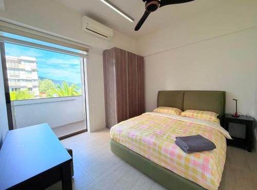 BY THE SEA - Penthouse 3 bedroom