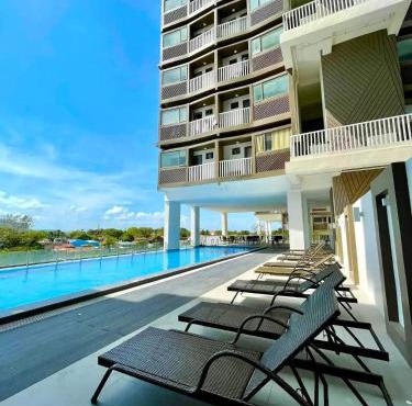 The Homey Horizon 3BR Stay with Pool Access