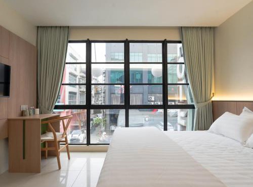 Green Hotel