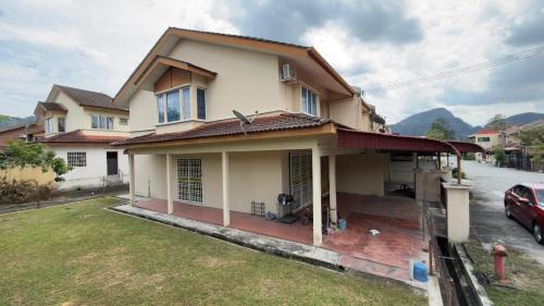 De'Bestari Homestay