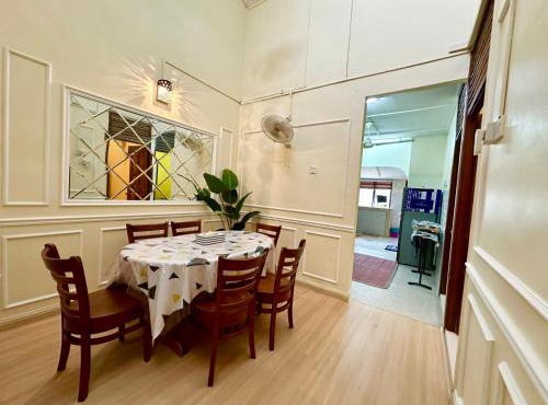 D Erin Homestay