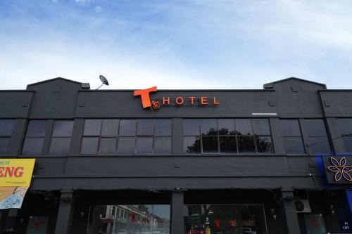 T Hotel Anggerik