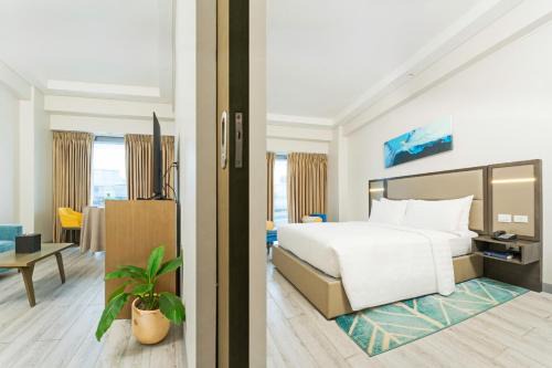 MCollection - Resort-style Comfort Near Mactan Airport
