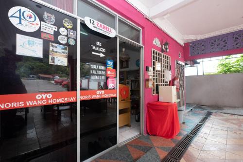 OYO 89984 Noris Wang Homestay in Kampong Banjar