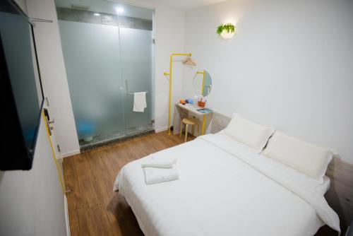 Vrest Hotel