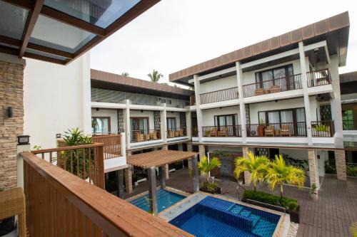 Alima ARQ Beach Resort in Bretana