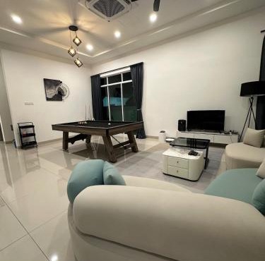 NEW! Modern comforts in a Semi-D Muar