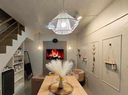 Jetluxe Modern Home Pampanga near Clark with Parking