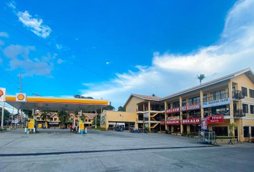 RedDoorz Plus at Balai Sofia Bed & Breakfast Batangas in Talisay