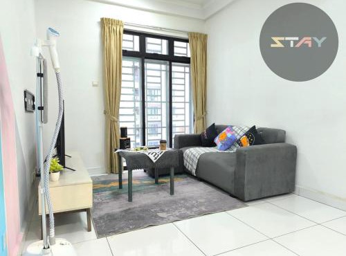 Platino Comfort 2Bed Netflix Paradigm Mall By STAY