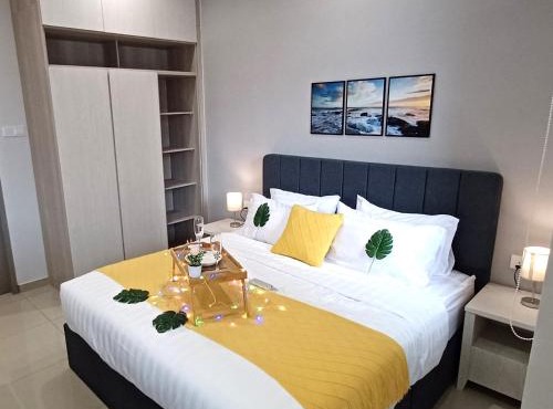 LS Iconic Regency #Queensbay Mall#FIZ#Airport in Bayan Lepas