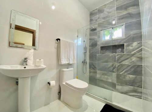 Apartamento Fonzeka B1 A 1 Min de Playa 3 habitaciones Lujo Parqueo in Río San Juan