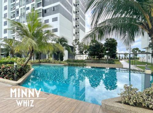 Couple Suite Trader Garden Pool View #16