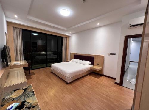 Nick's Homestay @Boulevard mall @ Imperial Suites