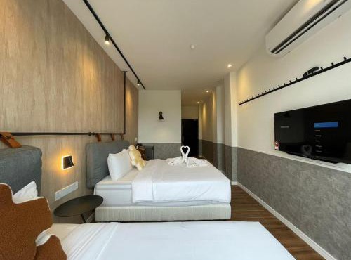 Bagan Suite