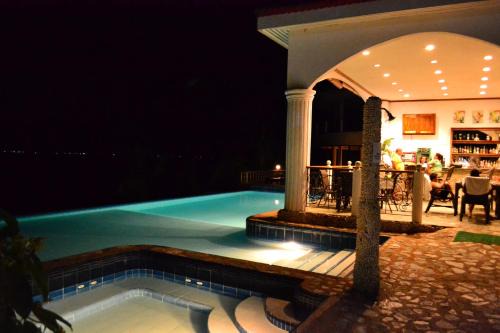 Eden Resort in Santander