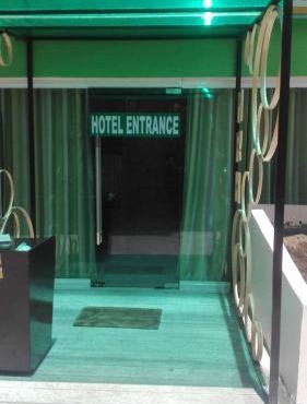 Meaco Royal Hotel - Tabaco